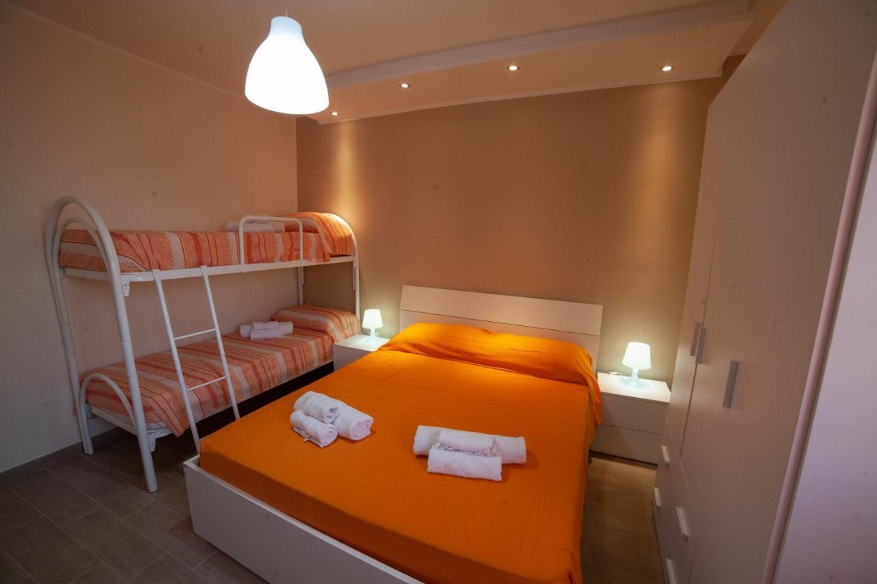 B&B Miramare Suite Taranto Exterior foto