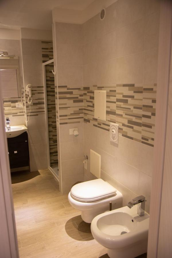 B&B Miramare Suite Taranto Exterior foto